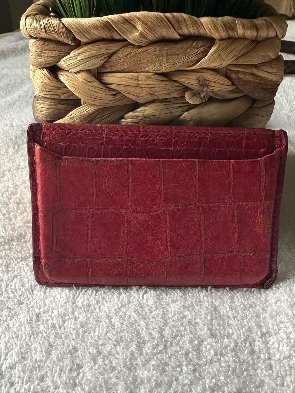SOLD! Miu Miu Red Embossed Croc Leather Card Holder Wallet Authentic - Picture 5 of 11